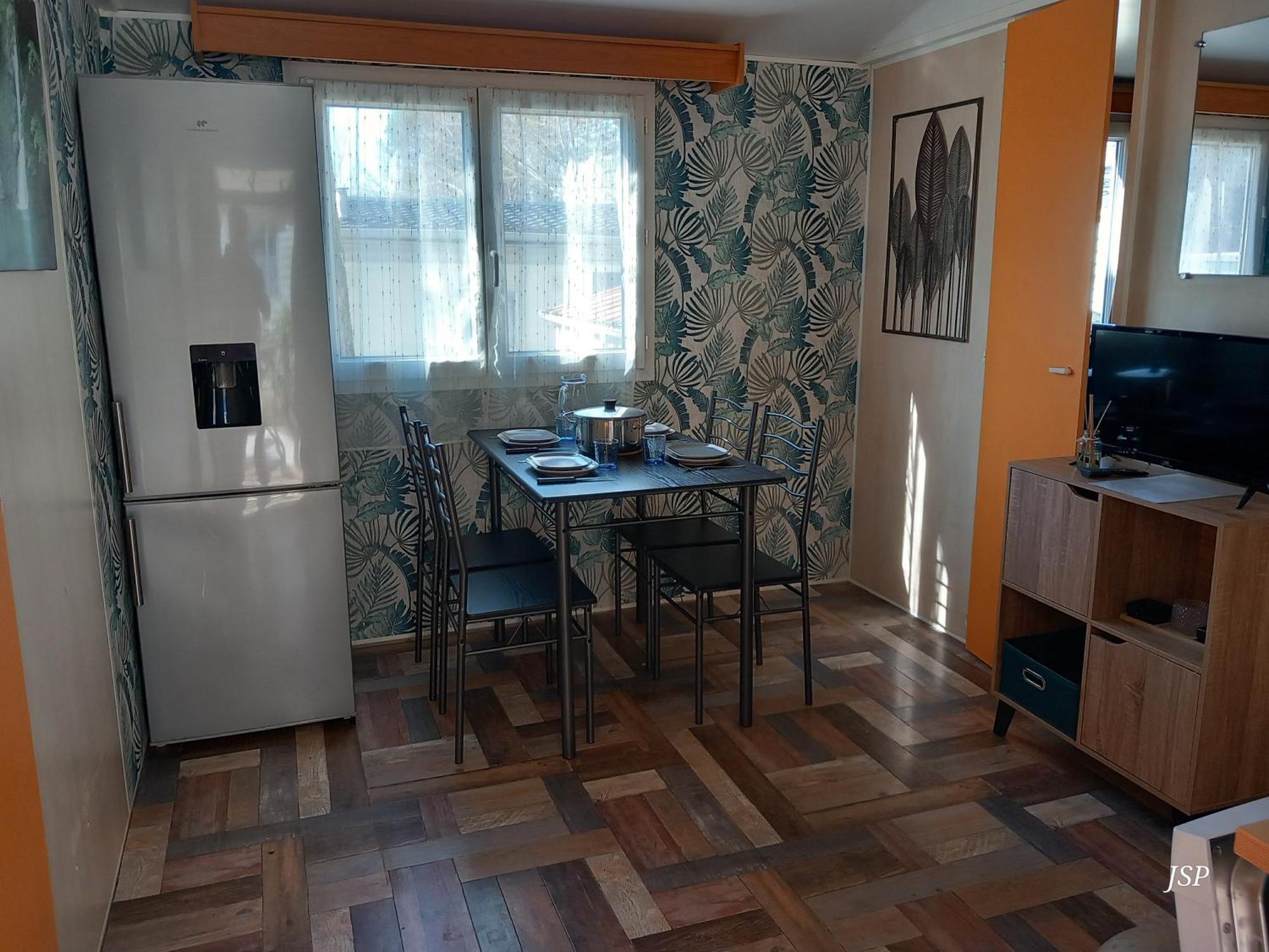 Mobilhome Les Volets Bleus Vaudreuille